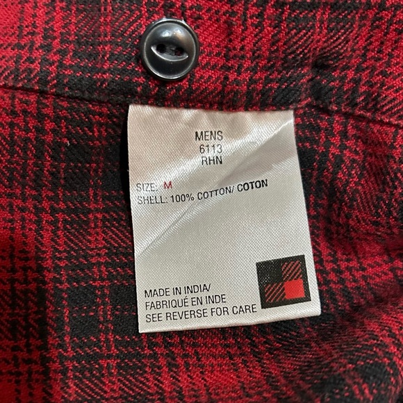 Woolrich Men’s Red Plaid Long Sleeve Button Down Flannel Shirt. Size M - Picture 5 of 10